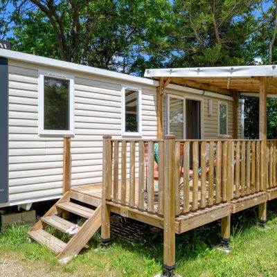 Mobil Home camping le Château Hauterives en Drôme des Collines, palais idéal du Facteur Cheval