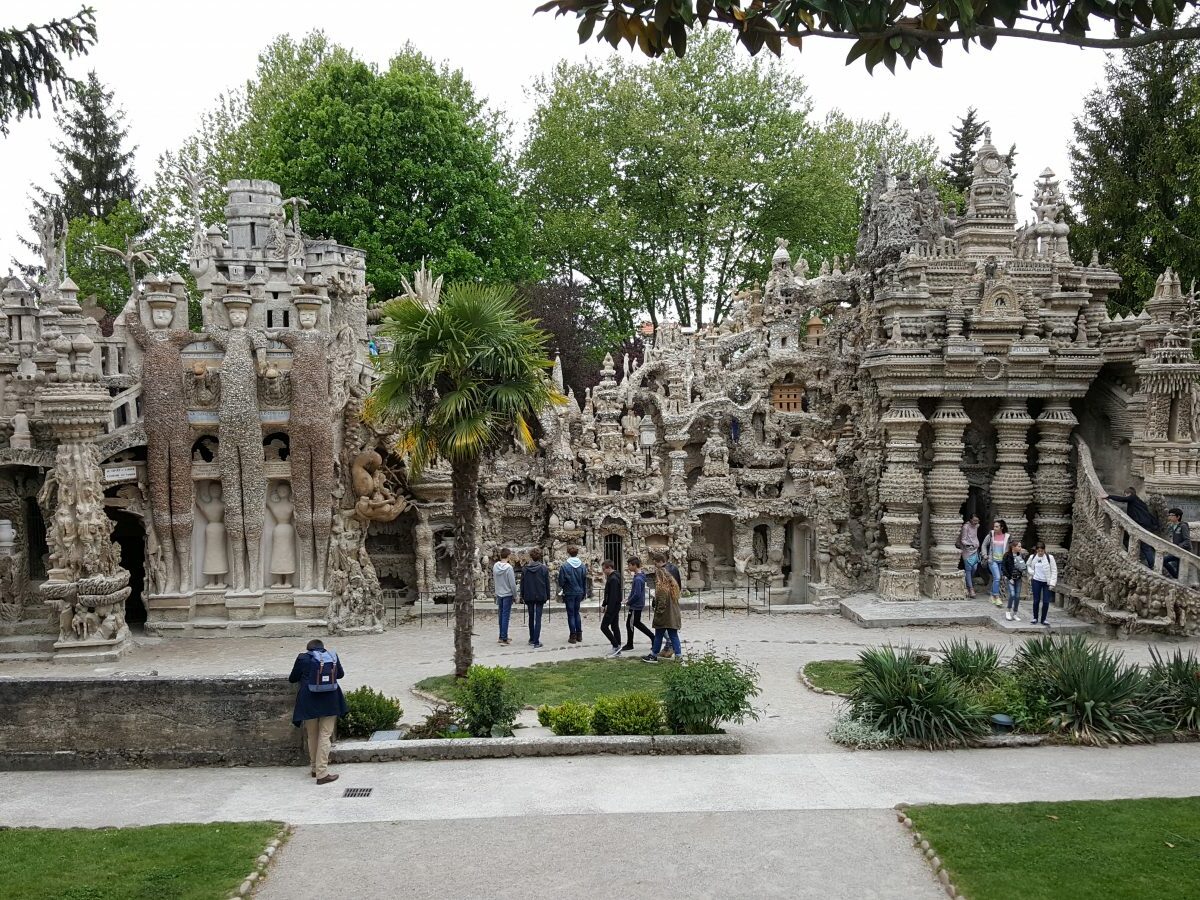 Le palais idéal du Facteur Cheval a Hauterives